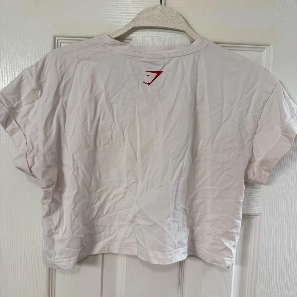 Gymshark Light Pink Logo Crop Top - Picture 3 of 4